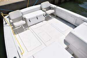 1976 Bertram Flybridge Cruiser thumbnail 7