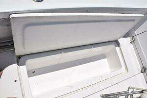 1976 Bertram Flybridge Cruiser thumbnail 48