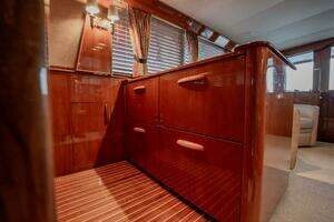 1983 Rybovich 55 Convertible thumbnail 32