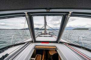 2022 Jeanneau Sun Odyssey 410 thumbnail 32