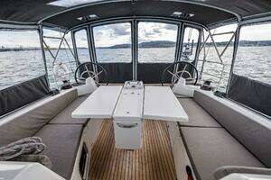 2022 Jeanneau Sun Odyssey 410 thumbnail 31