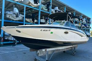 24ft Chaparral Yacht For Sale