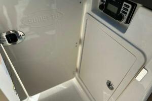 24ft Chaparral Yacht For Sale