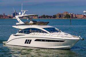 2015 Sea Ray 510 Fly thumbnail 1