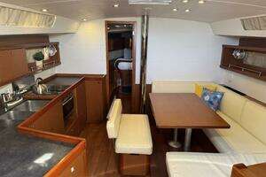 2016 Beneteau Oceanis 45 thumbnail 23
