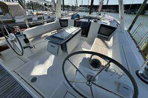 2016 Beneteau Oceanis 45 thumbnail 13