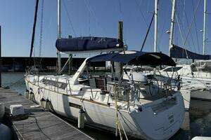 2016 Beneteau Oceanis 45 thumbnail 6