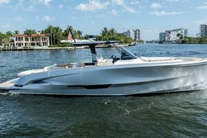 44ft Solaris Yacht For Sale