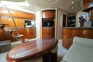 2005 Sea Ray 500 Sundancer thumbnail 22
