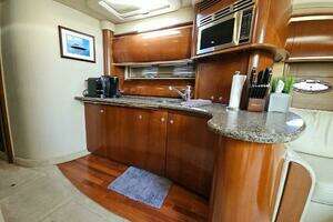 2005 Sea Ray 500 Sundancer thumbnail 24