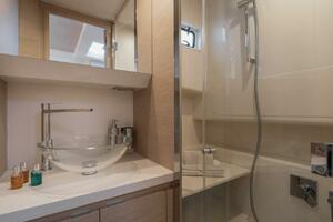 40ft Solaris Yacht For Sale