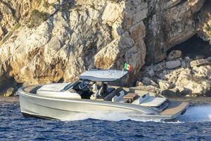 40ft Solaris Yacht For Sale
