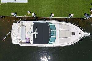 1998 Tiara Yachts 3500 Express thumbnail 13