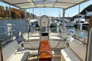 2000 Lyman-Morse 65 Pilothouse Sloop thumbnail 14