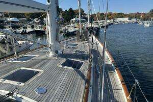 2000 Lyman-Morse 65 Pilothouse Sloop thumbnail 8