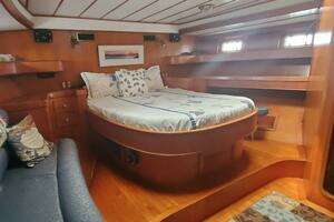 Tapestry 55ft Tayana Yacht For Sale