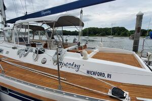 Tapestry 55ft Tayana Yacht For Sale
