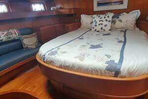Tapestry 55ft Tayana Yacht For Sale