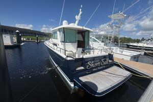 Yacht for sale 38FT (11.58M) SABRE