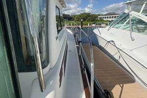 2016 Sabre 38 Salon Express thumbnail 14