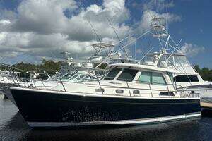 2016 Sabre 38 Salon Express thumbnail 1