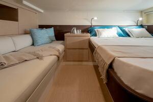 44ft Solaris Yacht For Sale