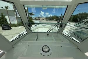 Photo 5524722 for 2026 Sailfish 272 CC  