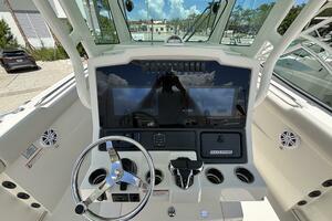 Photo 5524714 for 2026 Sailfish 272 CC  