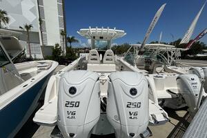 Photo 5524699 for 2026 Sailfish 272 CC  