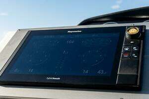 2017 Sea Ray 51 Flybridge thumbnail 34