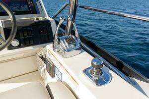 2017 Sea Ray 51 Flybridge thumbnail 32