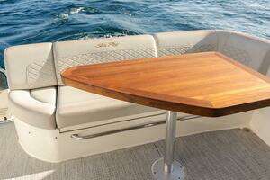 2017 Sea Ray 51 Flybridge thumbnail 21