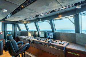 2024 AES Yacht thumbnail 45