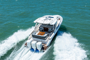 Lunasea 2018 Tiara Sport LS Yacht For Sale in Naples FL