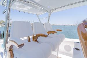 2026 Mag Bay 43 Center Console - Flybridge