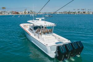 2026 Mag Bay 43 Center Consolev
