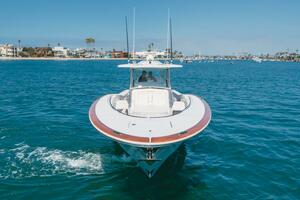 2026 Mag Bay 43 Center Console