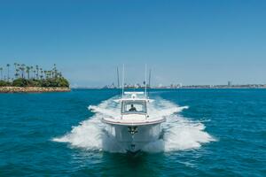 2026 Mag Bay 43 Center Console