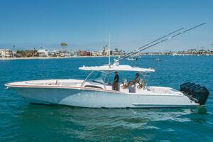 2026 Mag Bay 43 Center Console