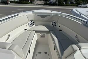 Photo 5549948 for 2026 Sailfish 316 DC  