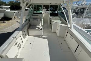 Photo 5549931 for 2026 Sailfish 316 DC  