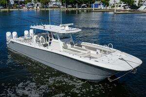 2023 Invincible 46 Catamaran thumbnail 21