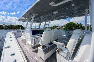 2023 Invincible 46 Catamaran thumbnail 8
