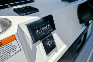 Photo 5583323 for 2026 Sea Fox 368 Commander  