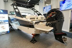 Photo 5350941 for 2025 Regal LX2  