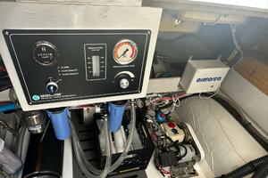 2021-fountaine-pajot-my4s-power-9747125-20250904160959672-1.jpg