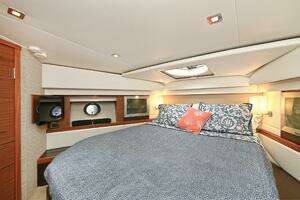 2015 Tiara Yachts C44 Coupe thumbnail 29