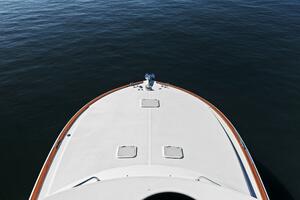 1995 Vikin 43 Open