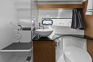 2020 Jeanneau NC 1095 Fly thumbnail 4