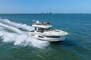 2020 Jeanneau NC 1095 Fly thumbnail 1